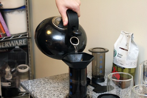 AeroPress-Coffee-Maker-Pour2.jpg