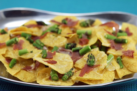 Asparagus-Prosciutto-Gruyere-Nachos-4.jpg