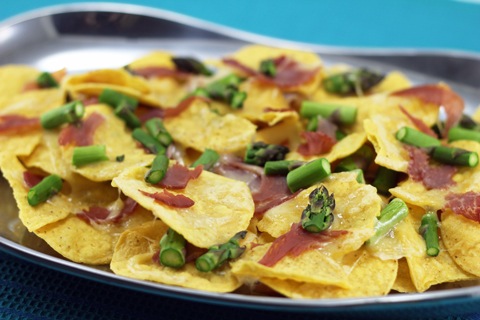 Asparagus-Prosciutto-Gruyere-Nachos-7.jpg