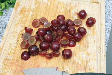 Avocado-Chicken-Salad-Grapes.jpg