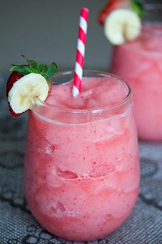 Bacardi Strawberry Banana Daiquiri 2.jpg