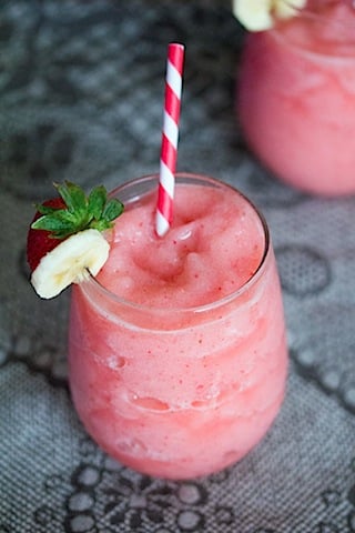 Bacardi Strawberry Banana Daiquiri 3.jpg
