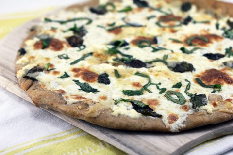 Basil-and-Garlic-White-Pizza-1.jpg