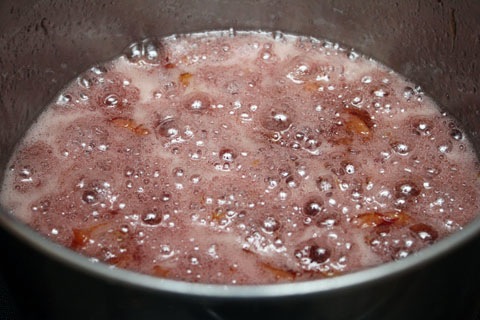 Blood-Orange-Habanero-Preserves-Thickening.jpg
