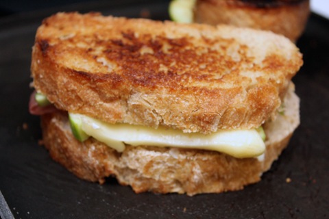 Brie-Grilled-Cheese-with-Fig-Spread-Green-Apple-and-Prosciutto-Complete.jpg