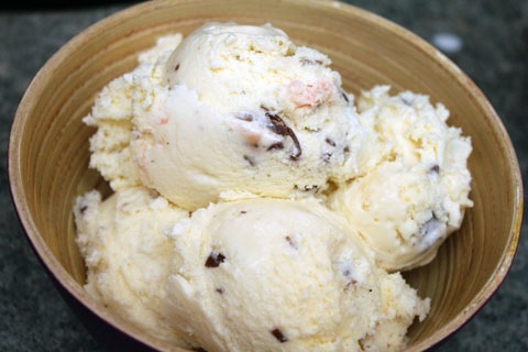 Cadbury-Creme-Egg-Ice-Cream-with-Peeps-Syrup-Bowl.jpg