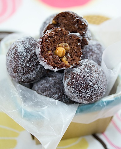 Chocolate Caramel Doughnuts Holes 6.jpg