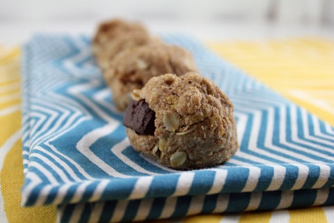 Chocolate-Chili-Mango-Oatmeal-Cookies-2.jpg