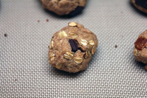 Chocolate-Chili-Mango-Oatmeal-Cookies-Bake.jpg