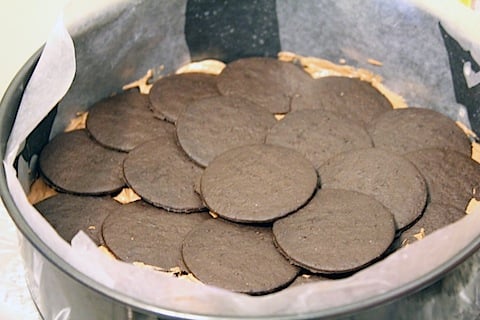 Chocolate-Ricotta-Cake-Cookie-Layer-2.jpg