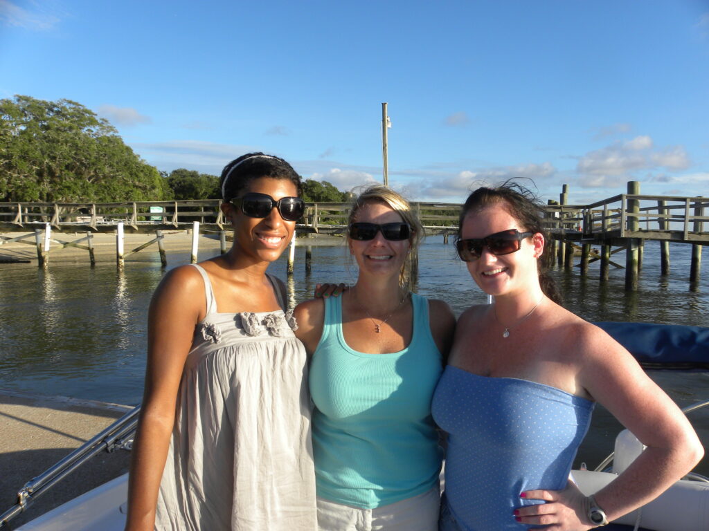chels, kim, melis chels, kim, melis
