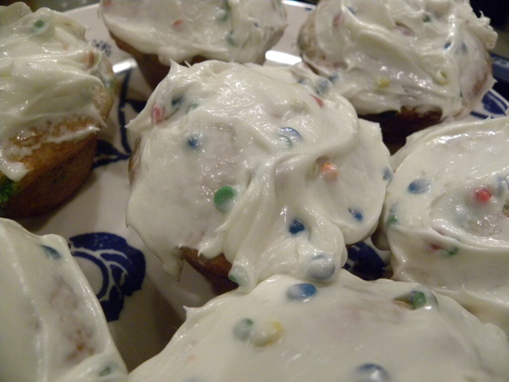 funfetti cupcakes funfetti cupcakes