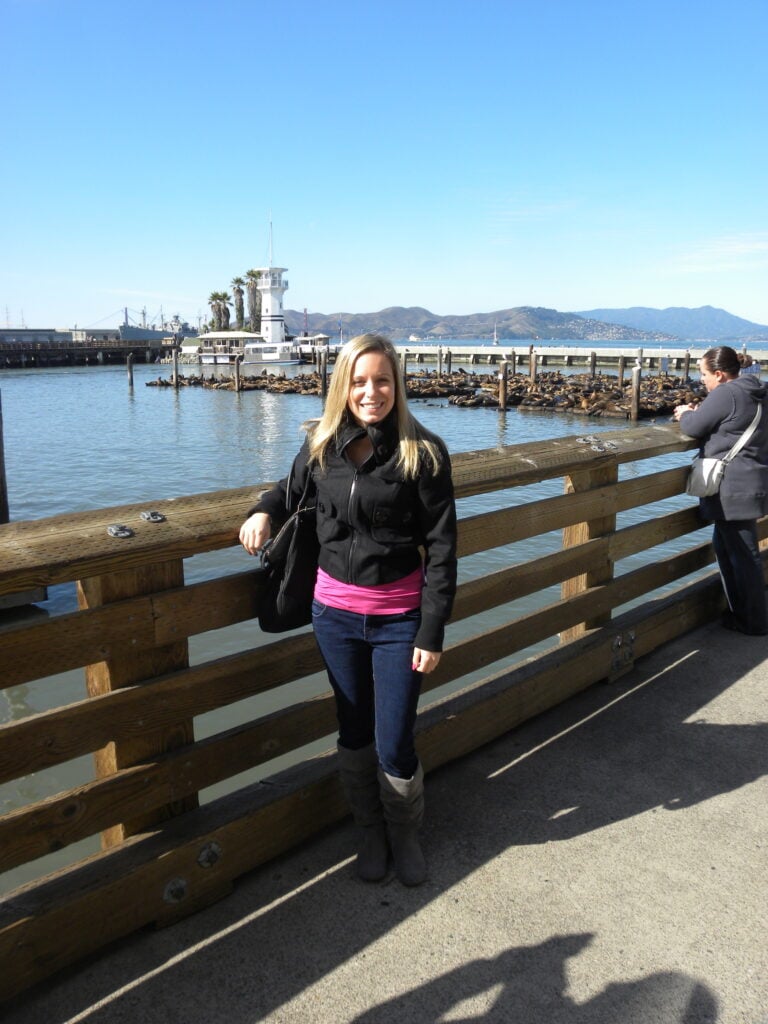sues at the pier 