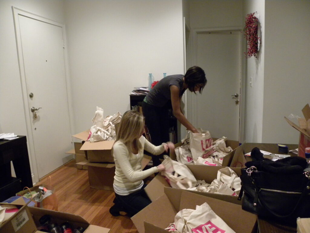 packing up the totes!