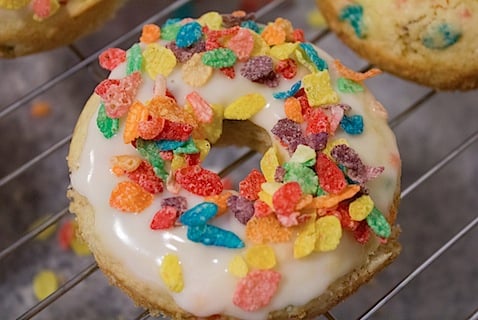 Fruity-Pebbles-Donuts-Iced-Pebbled.jpg