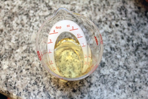Grapefruit-Lillet-Cocktail-oxo-measuring-cup.jpg