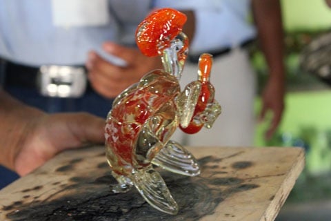 Honeymoon-Los-Cabos-Glass-Turtle.jpg
