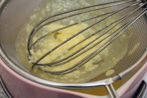 Lemon-Blackberry-Cupcaes-Curd-Strainer.jpg