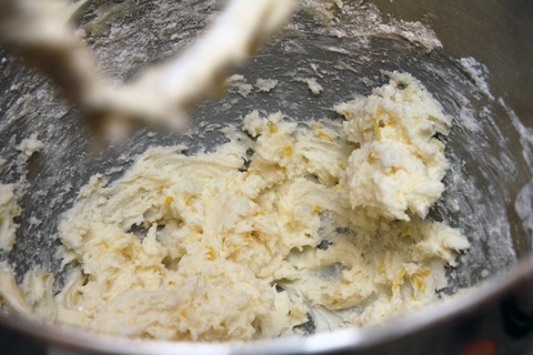 Lemon-Blackberry-Cupcakes-Butter-Zest.jpg
