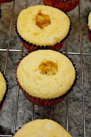 Lemon-Blackberry-Cupcakes-Cored.jpg