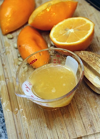 Meyer-Lemon-Tom-Collins-Lemon-Juice.jpg