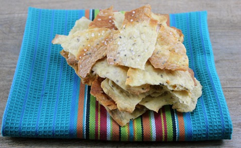 Olive-Oil-Black-Pepper-Crackers-1.jpg