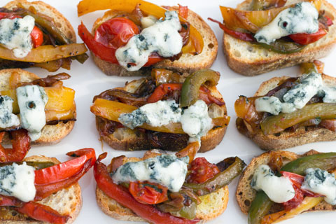 Pepper and Gorgonzola Bruschetta 7.jpg