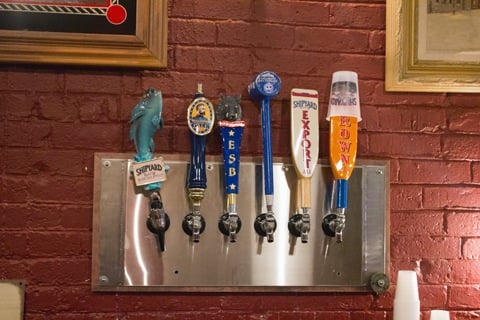 Portland Trip- Shipyard Tasting Taps 2.jpg