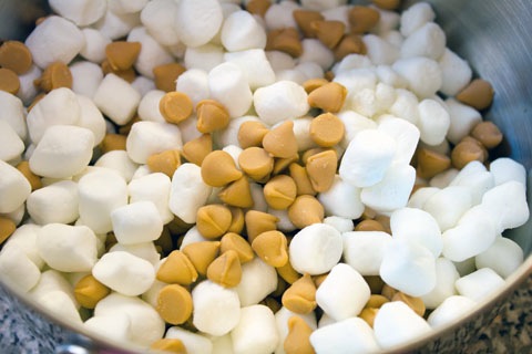 Pumpkin Butterscotch Blondies Marshmallows.jpg
