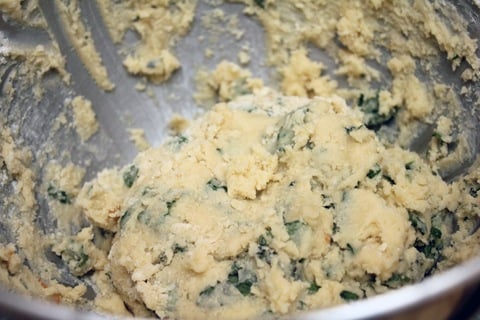 Sweet-Basil-Cookies-Dough-Chill.jpg