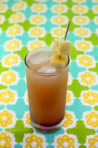 Tropical-Gin-Sunrise-Cocktail-1.jpg
