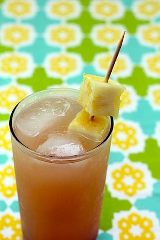 Tropical-Gin-Sunrise-Cocktail-8.jpg