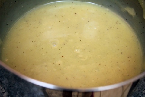 White-Chocolate-Strawberry-Ice-Cream-Chocolate-Sauce.jpg
