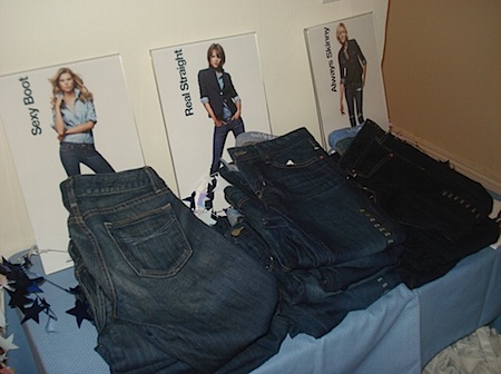 gapjeans.jpg
